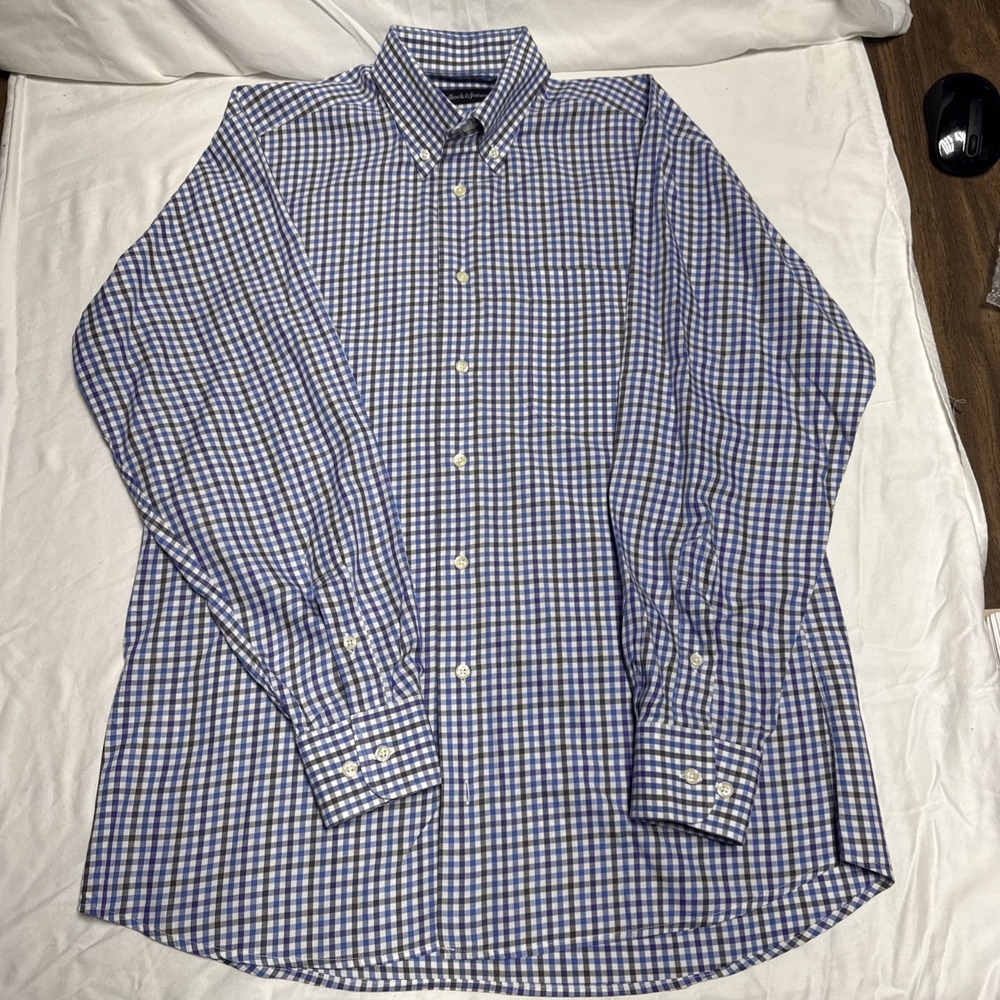 Bullock & Jones Shirt Men Size M Blue Purple White Check Button Down pocket